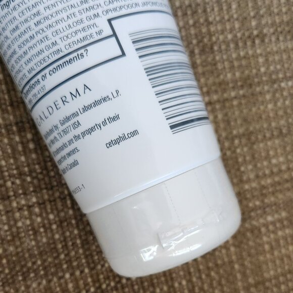 NWT Cetaphil Restoraderm Eczema Flare Up Relief Cream - Picture 9 of 9